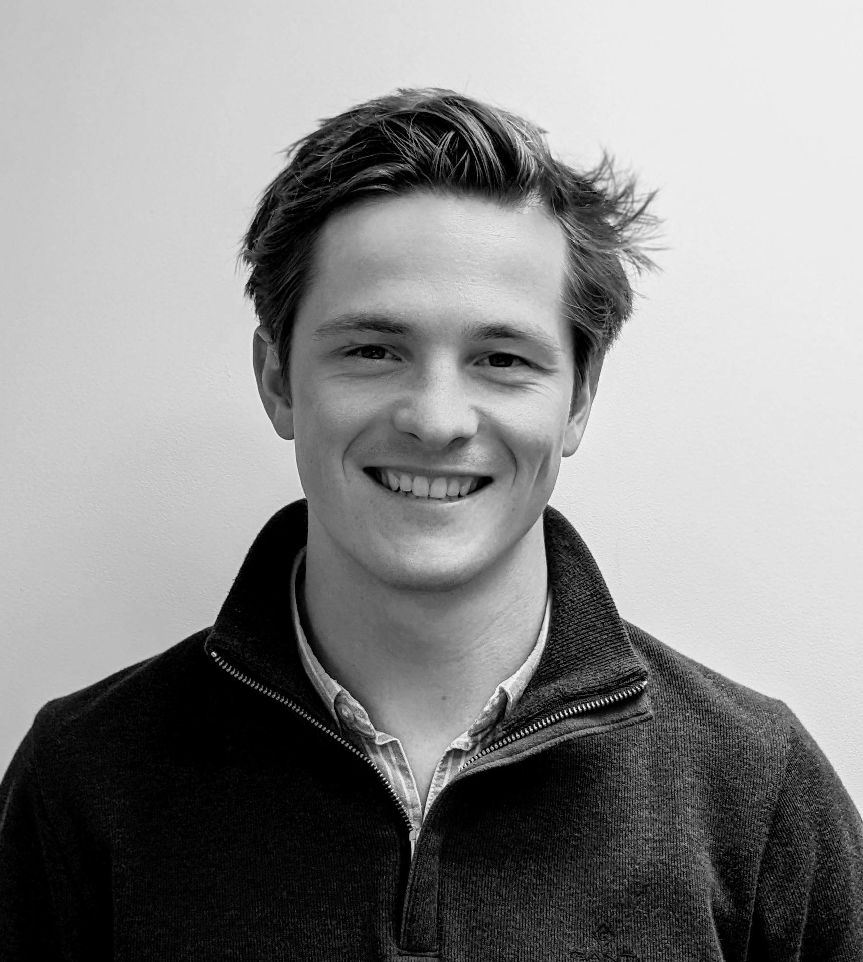 Elliot Wilkinson Account Executive Microcomms Professional Services
